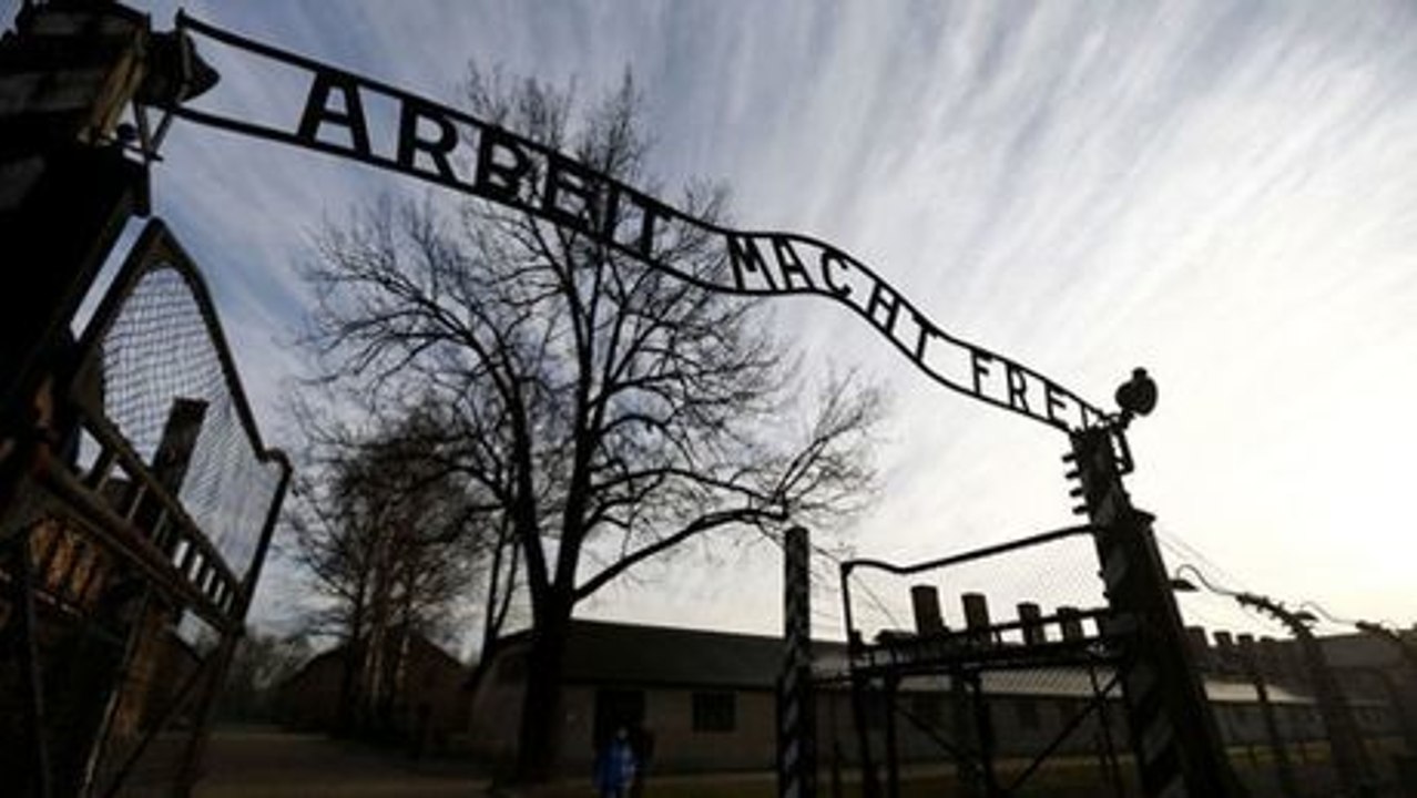 Auschwitz: Geheime Nachricht eines Gefangenen 70 Jahre später entschlüsselt