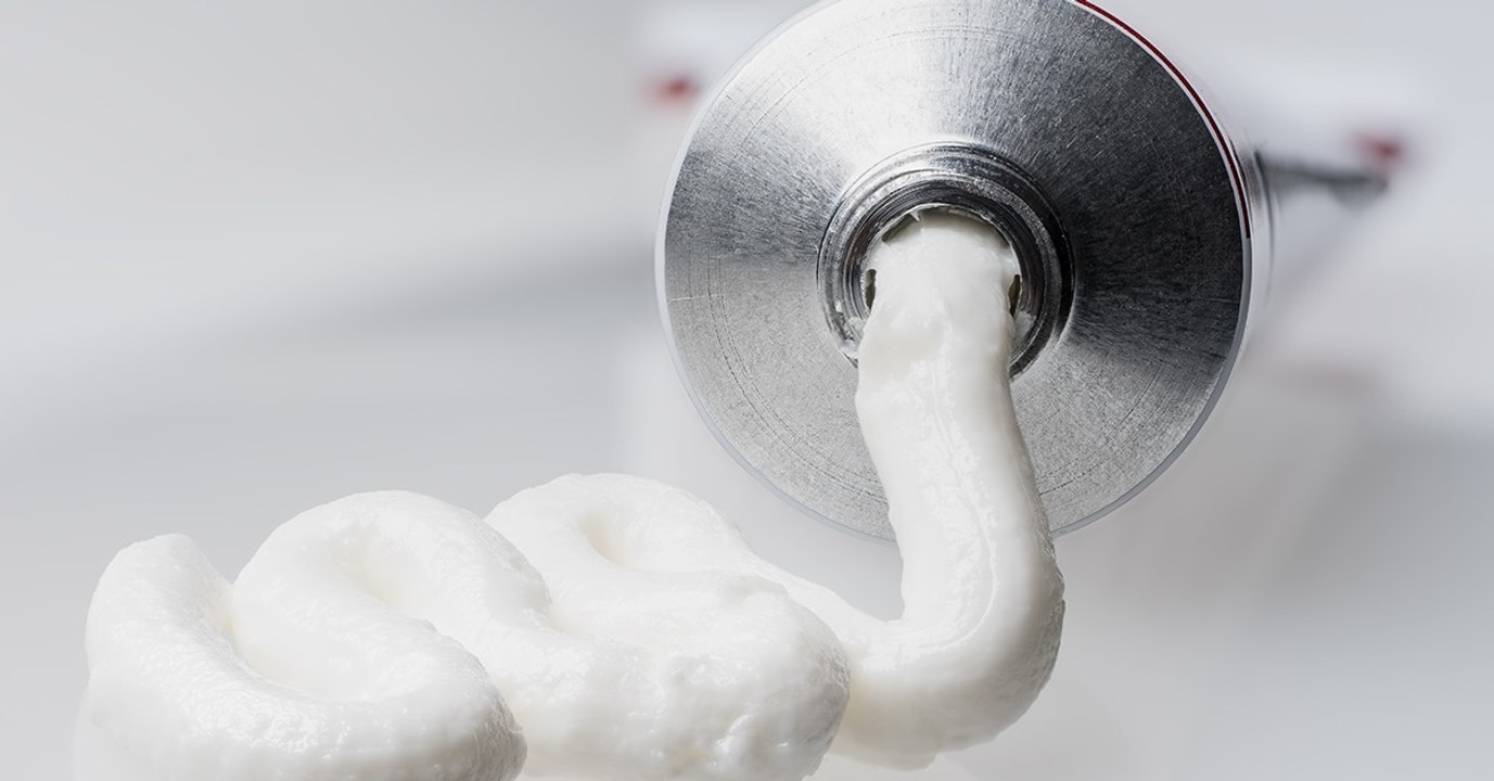 Schwangerschaftstest mit Zahnpasta