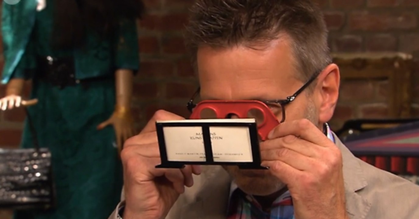 Bares für Rares: Aktfotos mit Brille sorgen für Staunen