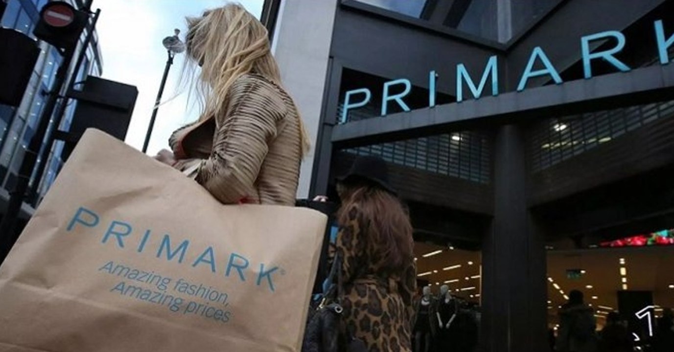 Primark verkauft für 20 euro schuhe, die eine kopie von einem 745-euro-designerschuh sind