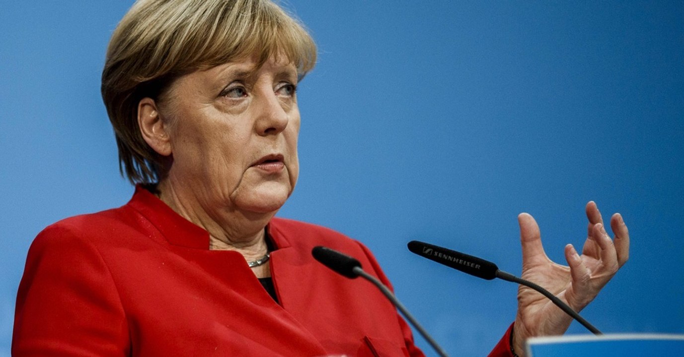 Ausländerstopp bei tafel: angela merkel schaltet sich ein