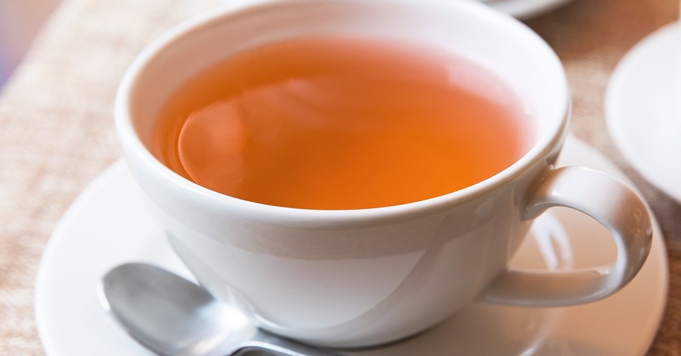 Auch Markenhersteller betroffen: Gift in vielen Kräutertees gefunden