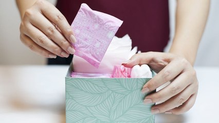 Staat versorgt Frauen jetzt kostenlos mit Binden und Tampons