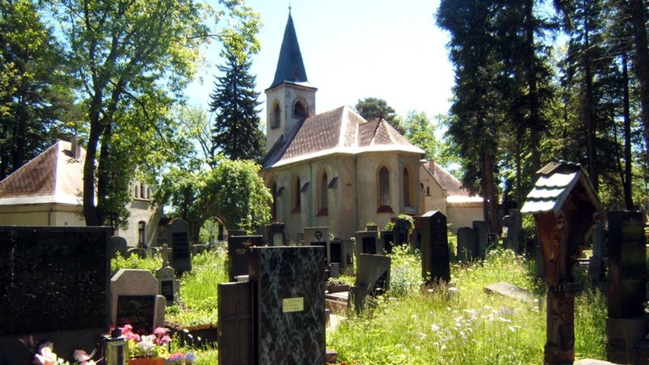 Billig-Bestattung für Arme: Doch die letzte Ruhestätte ist nicht in Deutschland