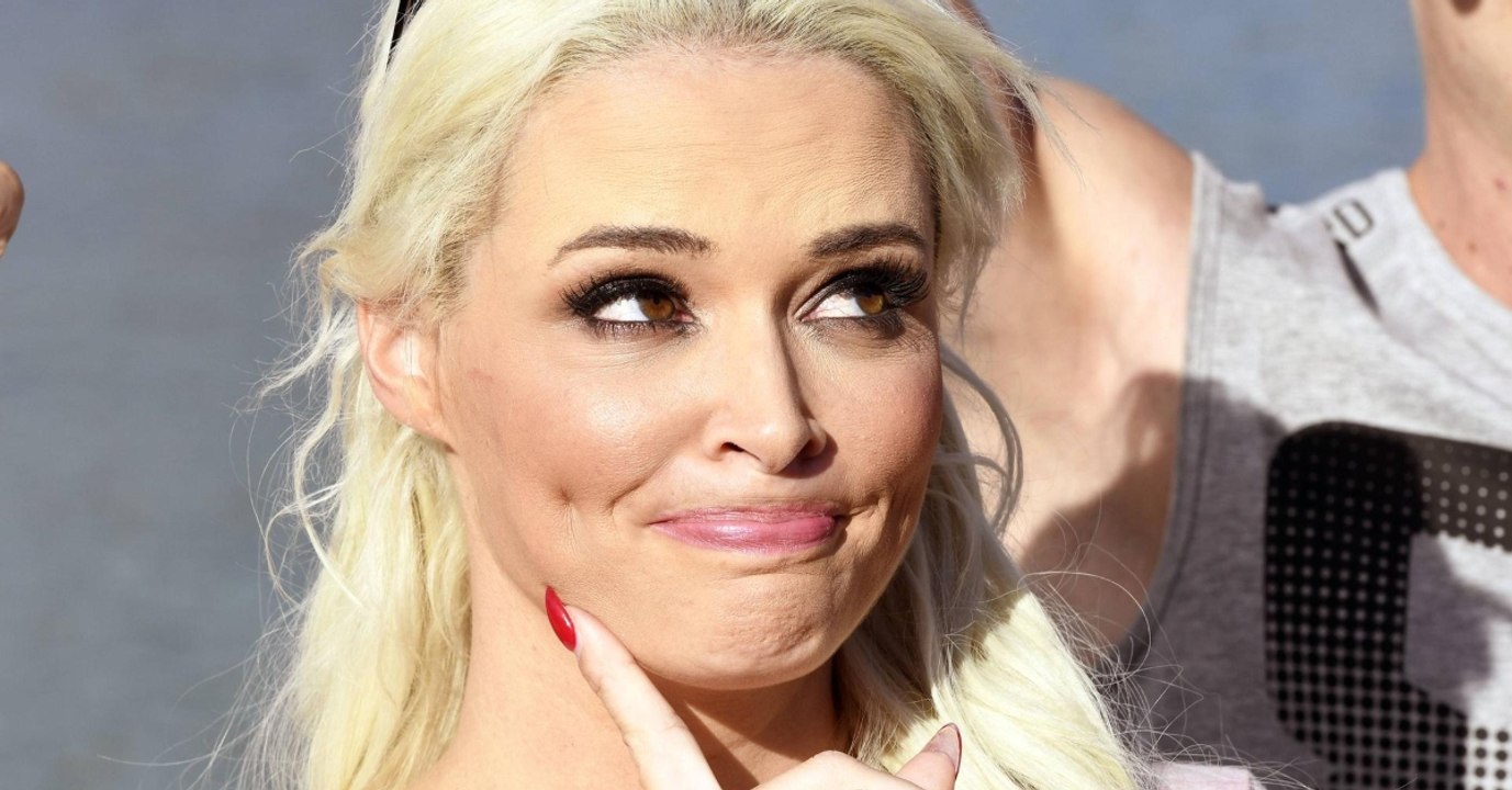 Daniela Katzenberger zieht blank und gönnt ihren Fans einen tiefen Einblick