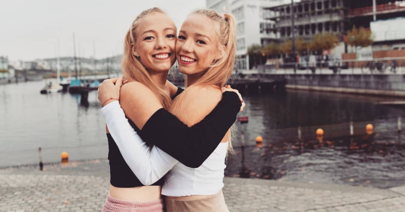 Tennis-Zwillinge enthüllen brisantes Geheimnis aus ihrem Schlafzimmer