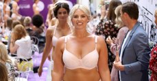 Trotz Bodyshaming: Curvy-Model Angelina Kirsch läuft in Unterwäsche