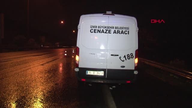 Yol kenarına bırakılıp ateşe verilen valizden yanmış ceset çıktı