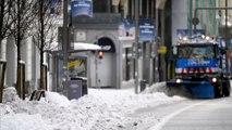 Madrid: Ein Arzt fährt 17 km mit den Skiern in sein Krankenhaus