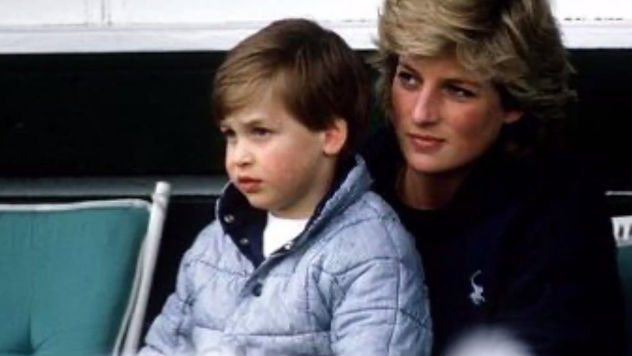 Prinz William schminkt Lady Diana: Kostbarer Familien-Schnappschuss taucht wieder auf (VIDEO)
