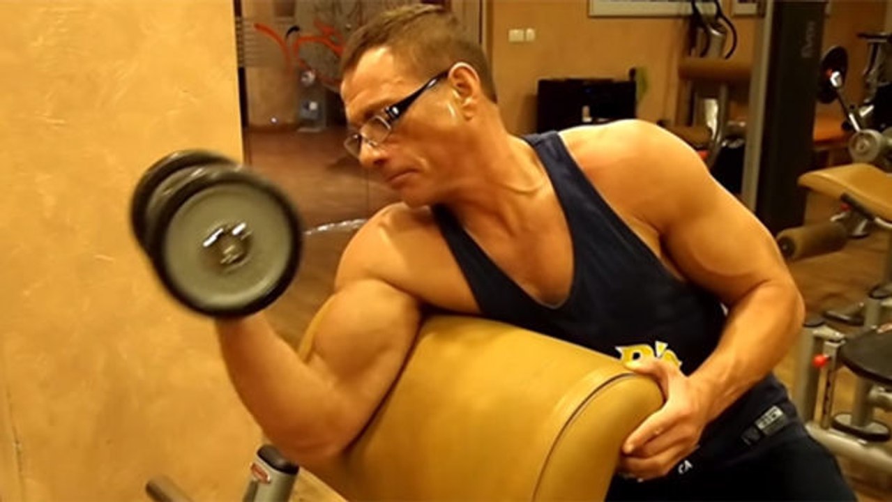 Jean-Claude Van Dammes Training zur Vorbereitung von Expendables
