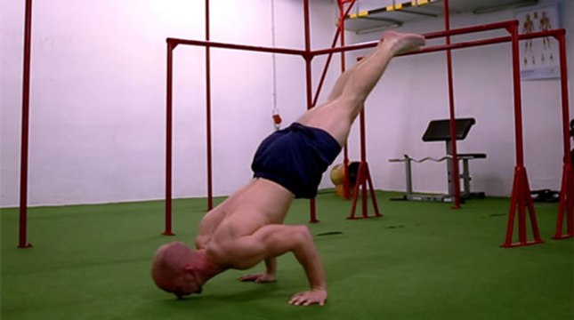 Calisthenics: Ein faszinierendes Training, das die Gesetze der Schwerkraft aushebelt