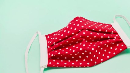 Leidest du auch unter "Maskne"? So bekommst du die unbeliebte Nebenwirkung des alltäglichen Maskentragens in den Griff