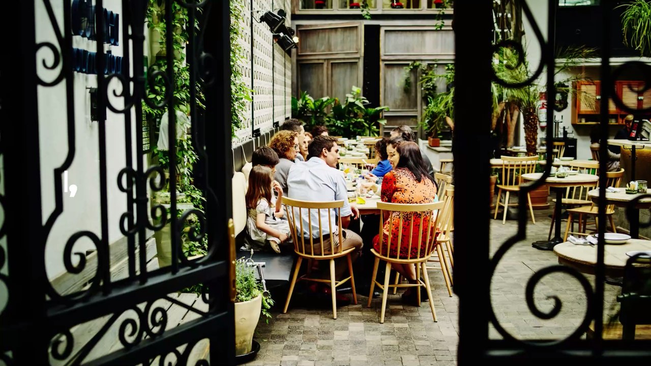 11-fache Mutter ist erst 23 Jahre alt und will 100 Kinder bekommen