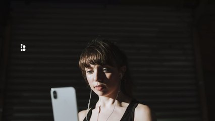 "Silhouette Challenge": Vorsicht vor dieser sexy TikTok-Challenge