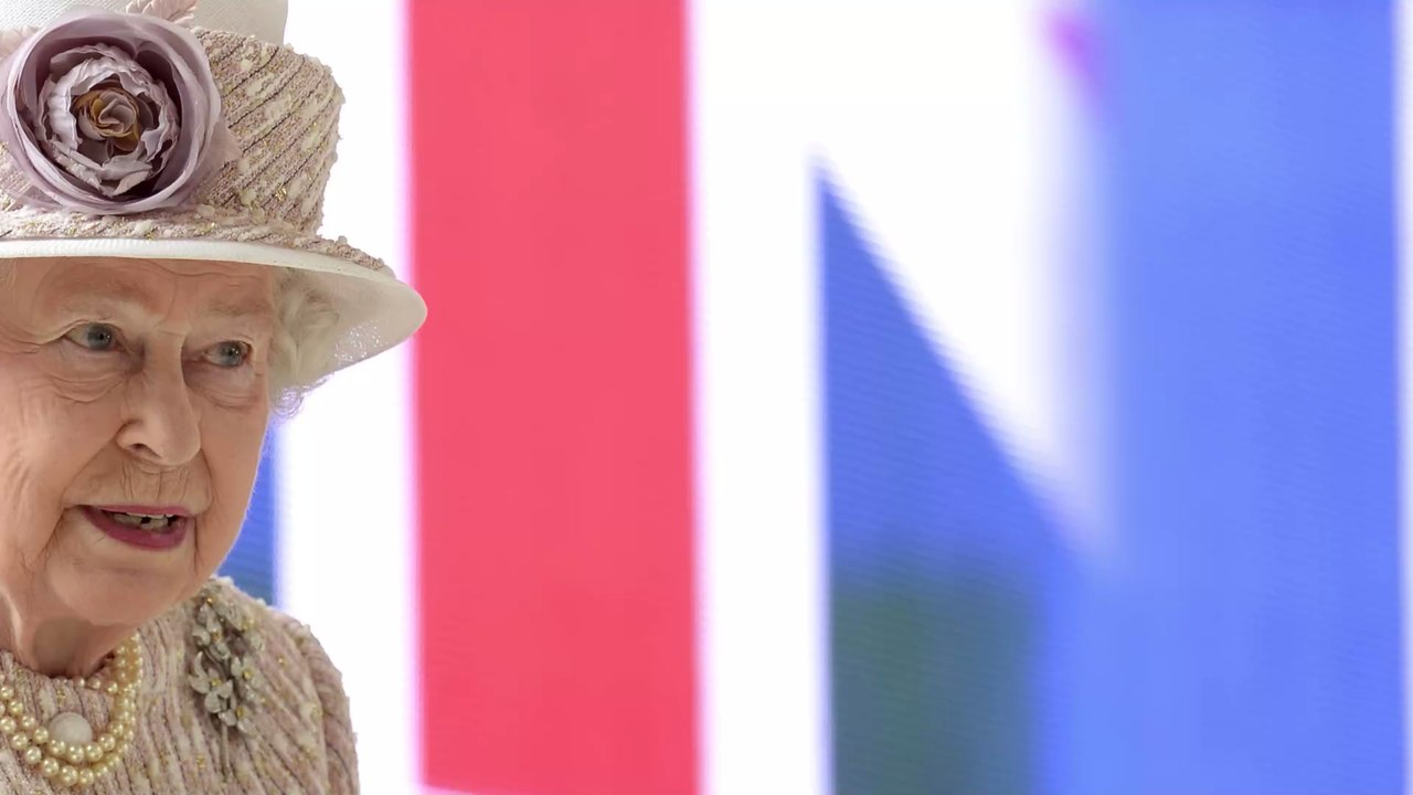 Royals: Queen Elizabeth heißt zwei neue Familienmitglieder willkommen