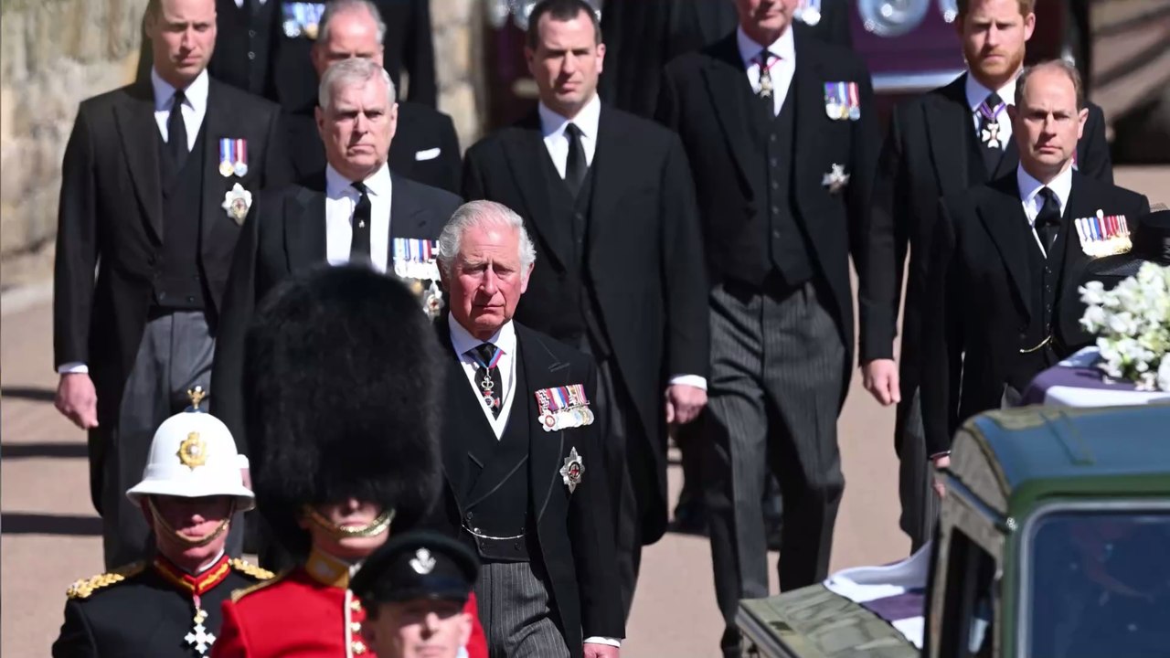 Prinz Harry: So versucht er seine Beziehung zu Prinz Charles zu retten