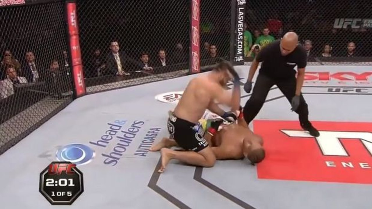 UFC: Das enorme KO von Andrei Arlovski im Kampf mit Antonio Big Foot Silva
