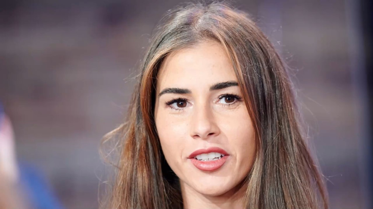 Sarah Engels verrät, was hinter den Symbolen auf ihrem Ehering steckt