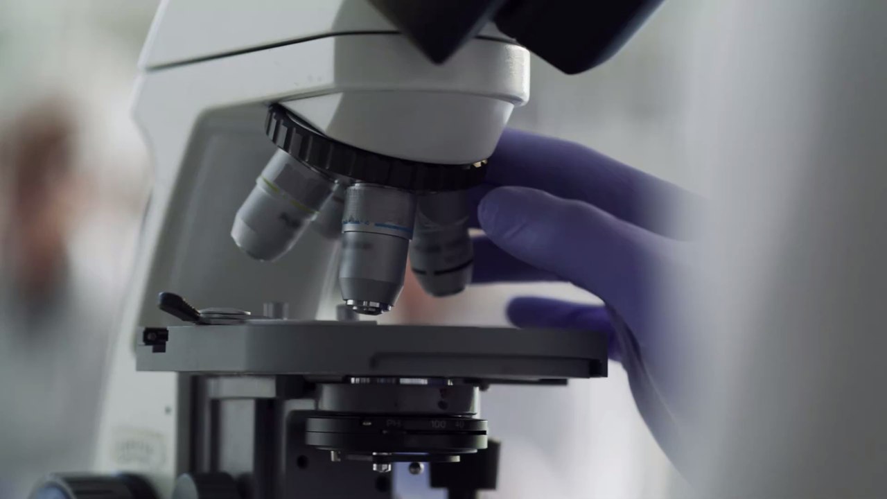 Studie belegt: Auch nach den Wechseljahren besteht Endometriose-Gefahr