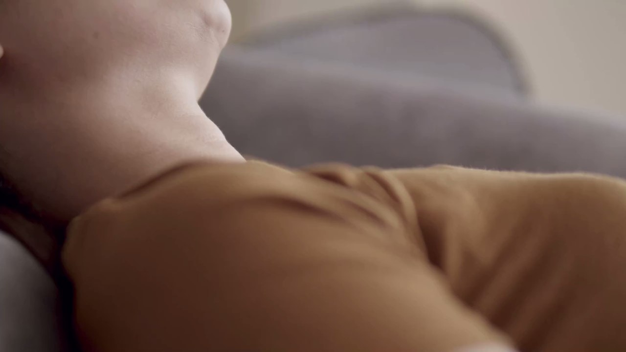 Fieber, Erschöpfung, schreckliche Kopfschmerzen: Darum ist die 2. Biontech-Impfung so schmerzhaft