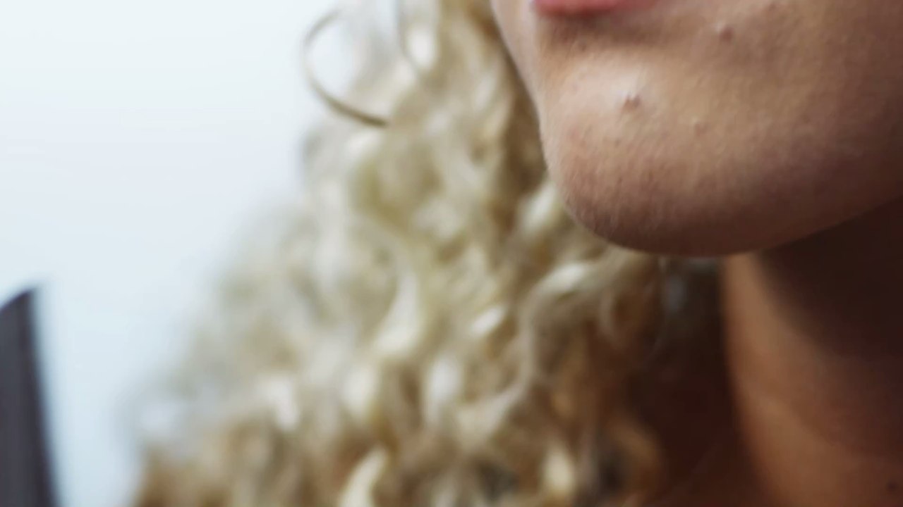 Forscher entdecken: So hilft dir Schokolade am Morgen beim Abnehmen