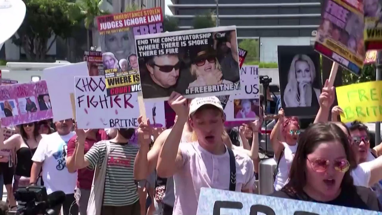 'Angst vor meinem Vater': Britney Spears bricht vor Gericht zusammen