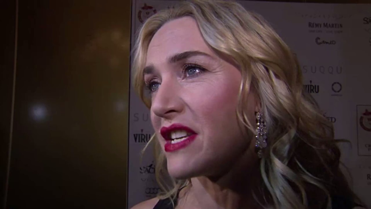 Je nach Phase des Menstruationszyklus: Aus diesem Grund benutzt Kate Winslet 2 verschiedene Nuancen für ihr Make-Up