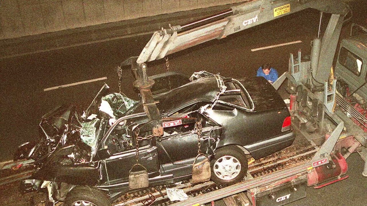 Royale Unterwäsche: Aus diesem Grund sind Lady Dianas persönliche Dinge verbrannt worden