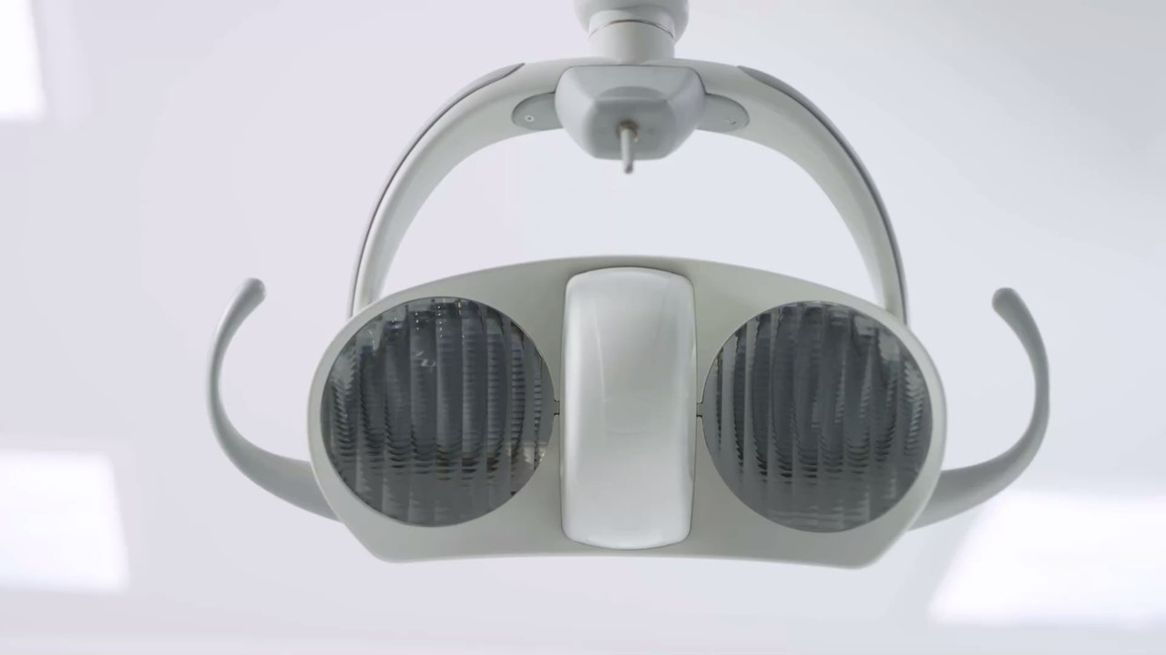 Dieses Detail in deinem Mund verrät Zahnärzten, ob du schwanger bist