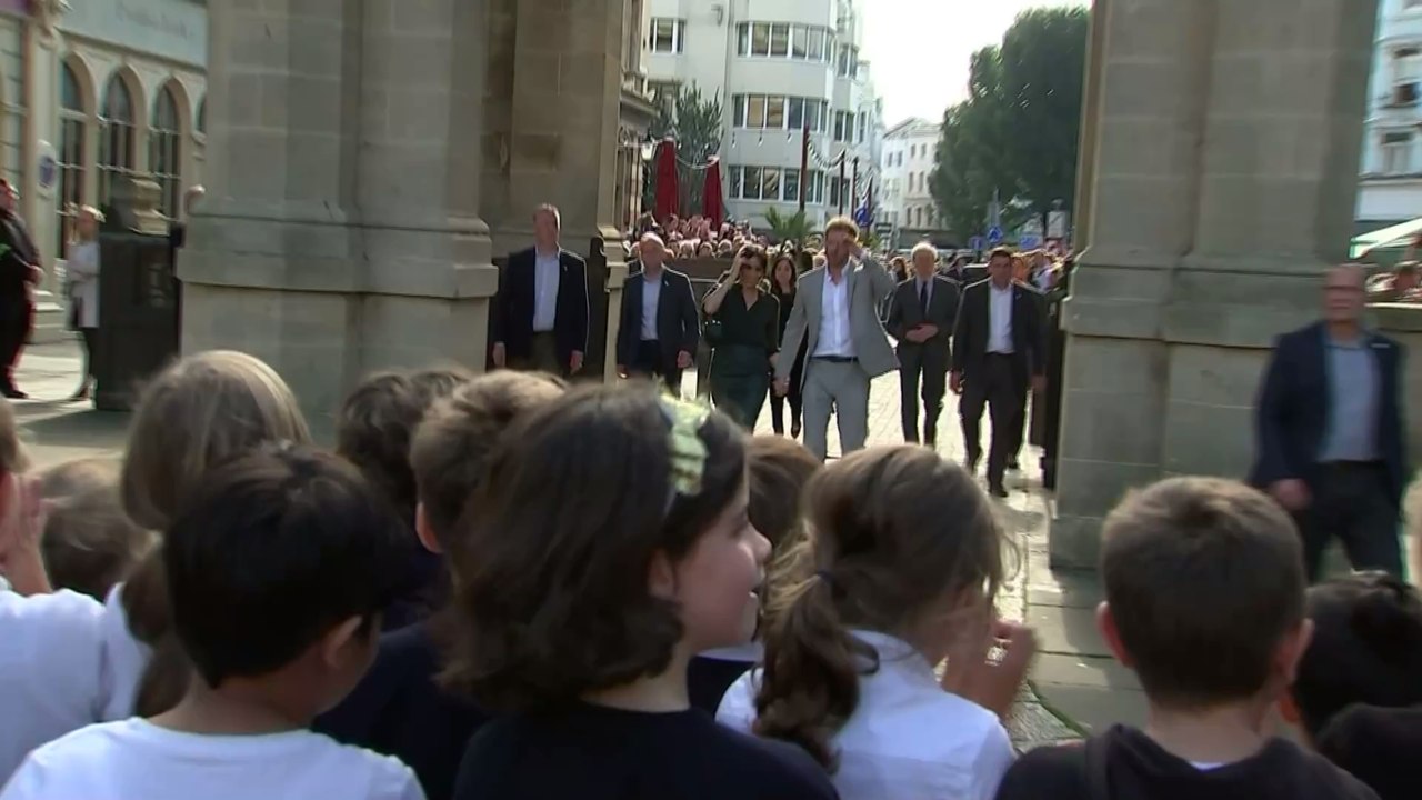 'Unverschämt': Meghan Markle und Harry wollen privates Treffen mit der Queen