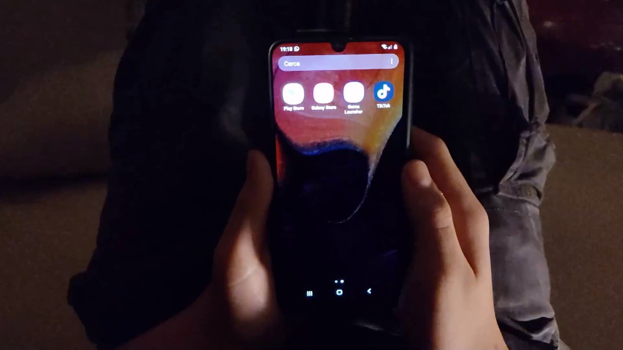 Drillingsschwestern: 'Es ist beinahe unmöglich, einen Mann zu daten ohne unangenehme Vermutungen'