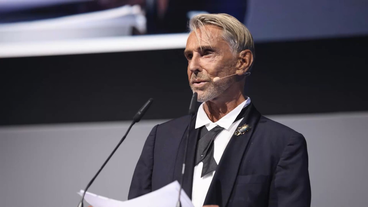 'Nur schön, wenn es auch Sünde gibt': Joop entschuldigt sich für Verherrlichung von Missbrauch