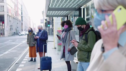 Kontrollverlust befürchtet: Lehrerverband warnt vor Corona-Explosion an Schulen