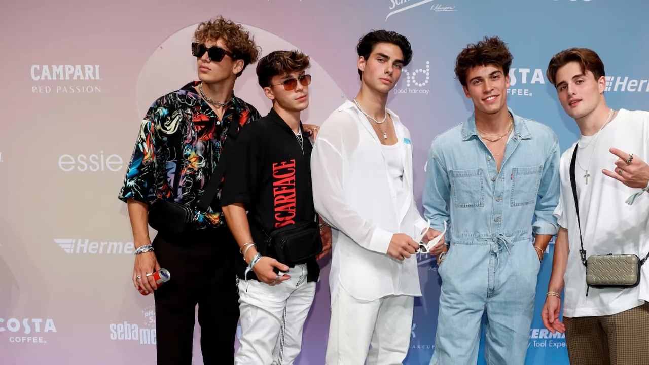 Elevator Boys: Ein Mitglied der deutschen TikToker-Gruppe wurde ausgeraubt