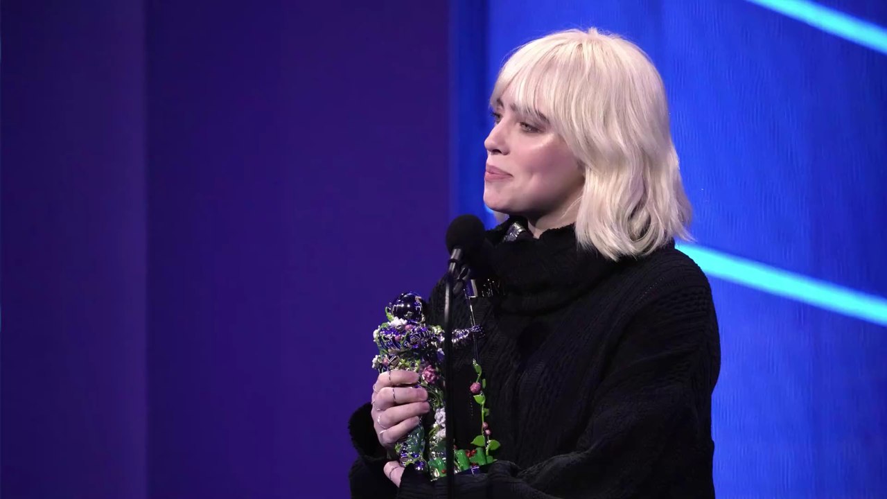 Billie Eilish spricht über ihre Corona-Infektion: 'Es war furchtbar!'