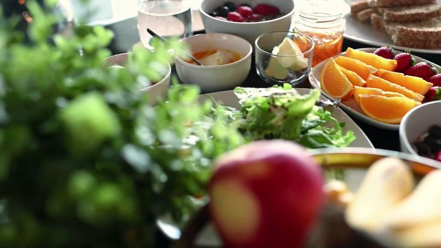 Avocado, Quinoa: Diese Lebensmittel sorgen für gute Laune