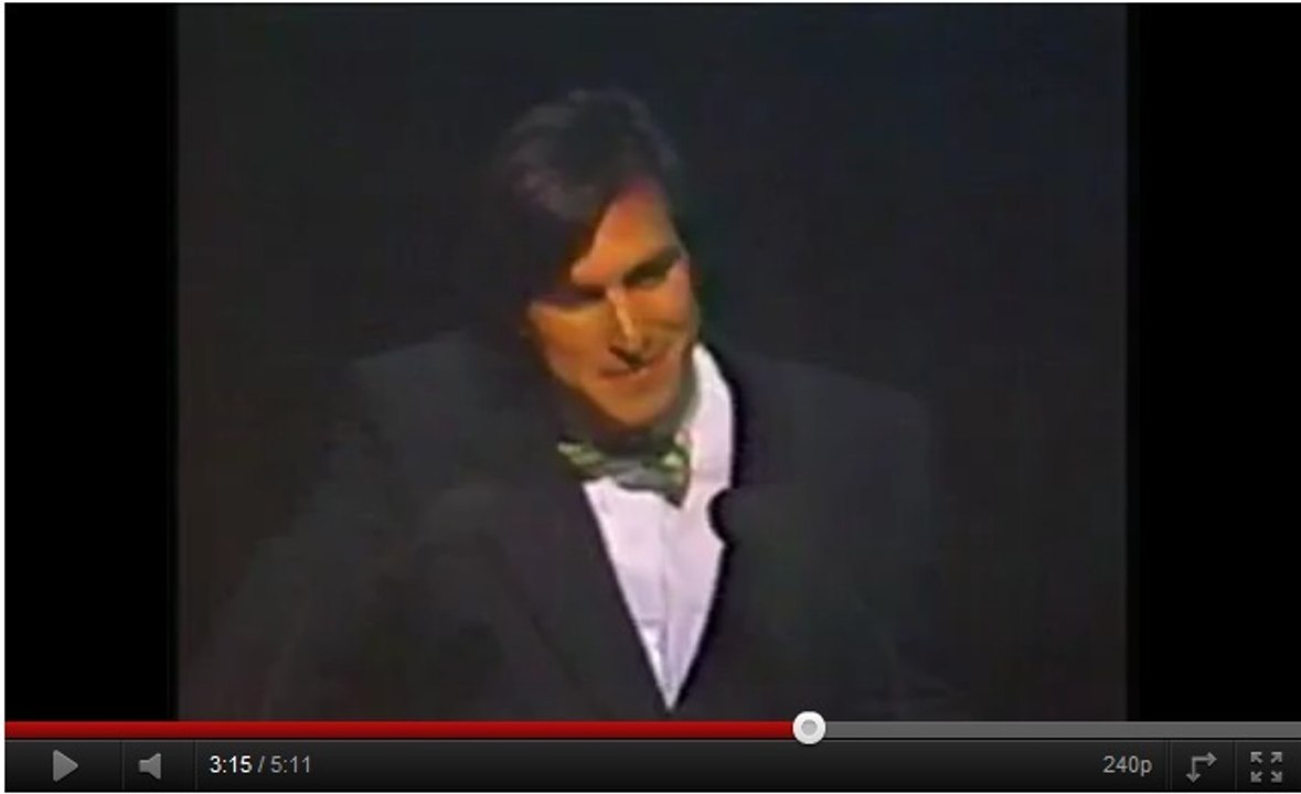 Hommage : Steve Jobs présente le Macintosh en 1984