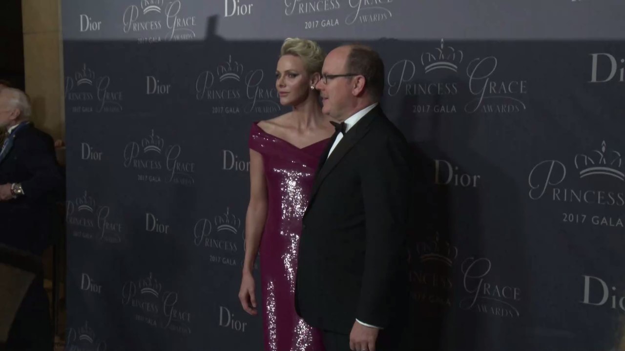 Sensation bei Fürst Albert: Familienfoto mit all seinen Kindern!