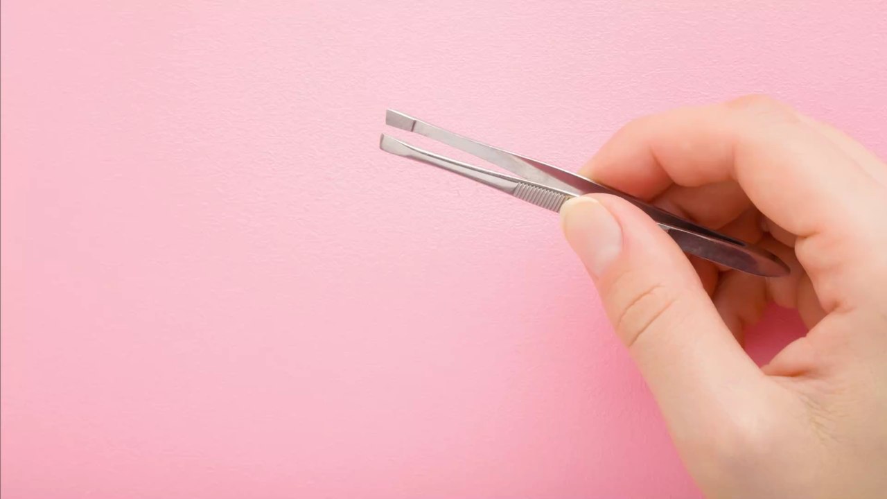 Die Qual der Wahl: Diese Pinzetten braucht ihr für eure Beauty-Behandlungen