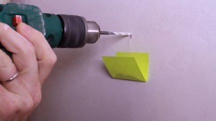 Tipps und Tricks - Episode 1: Wie bohrt man ein Loch in eine Wand, ohne Dreck zu hinterlassen?