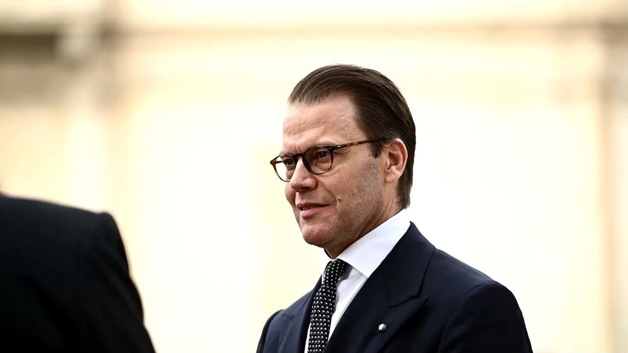 Prinz Daniel von Schweden hat Corona: Wie gefährlich ist die zweite Infektion für den Risikopatient?