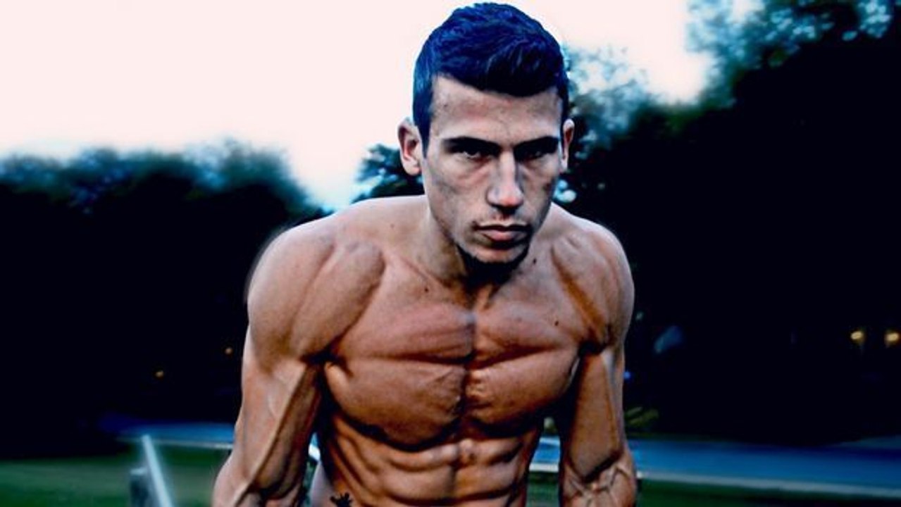 Seht hier ein komplettes Street-Workout-Programm!