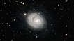 Le Très Grand Télescope de l'ESO met en lumière NGC 1637, une galaxie spirale illuminée par une supernova