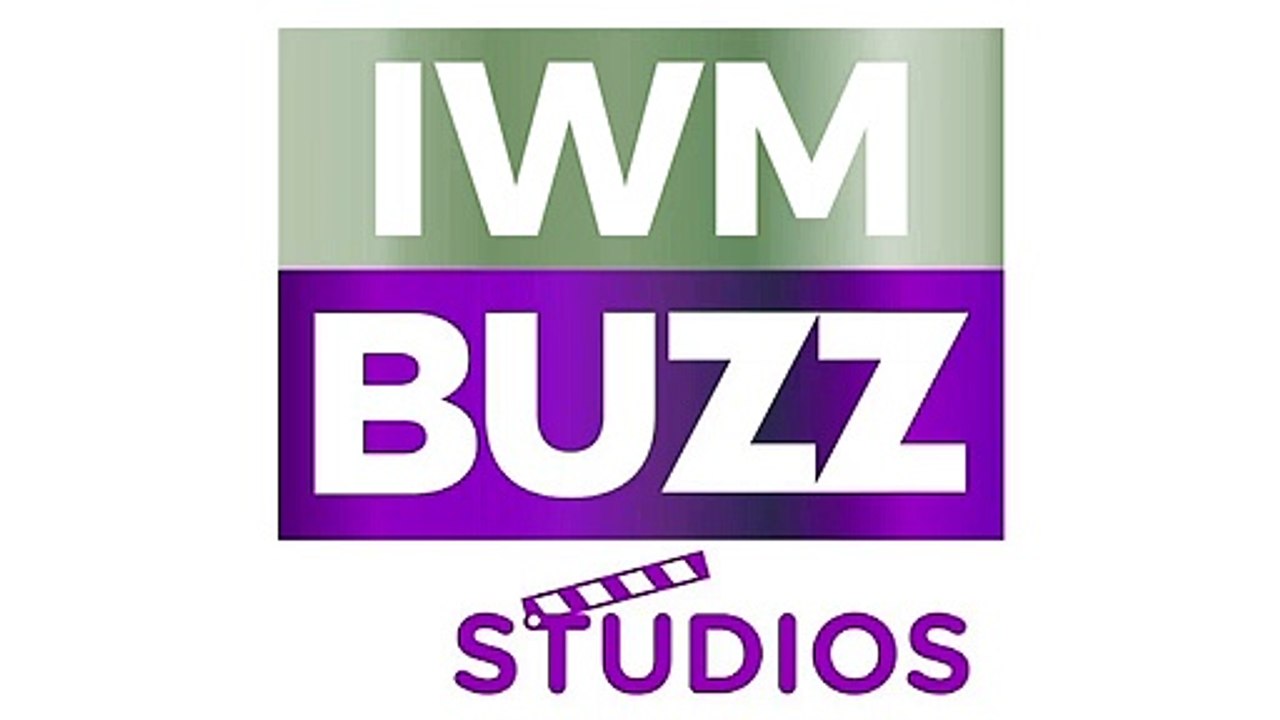 Urfi Javed hides her face from Paps