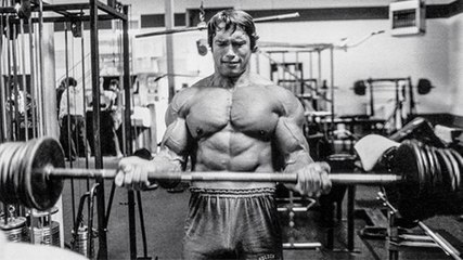 Arnold Schwarzeneggers härteste Übungen im Video