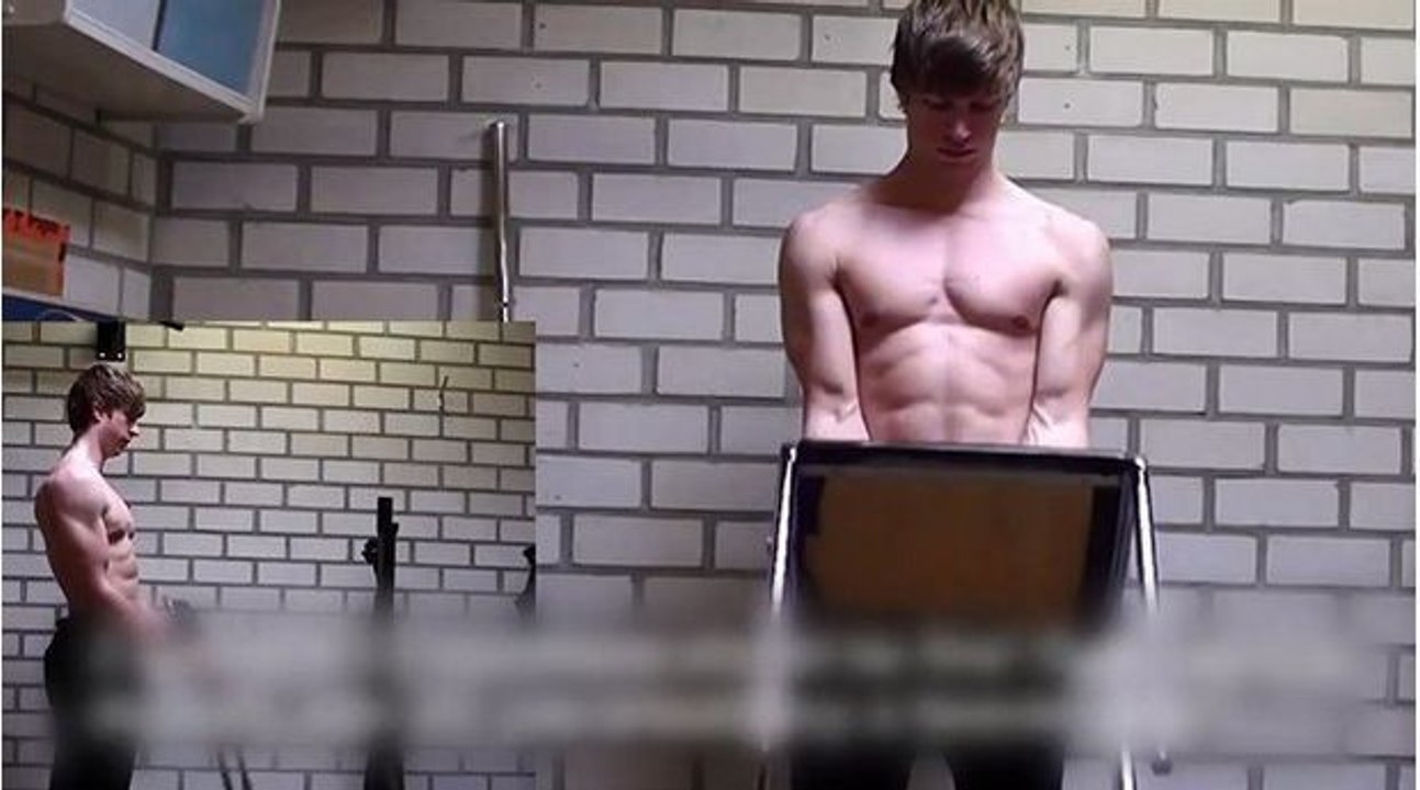 Mit Stuhl und Handtuch! Ein sehr effizientes Trainingsprogramm