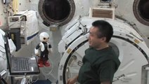 Conversation spatiale entre l'androïde kirobo et un astronaute de l’ISS !