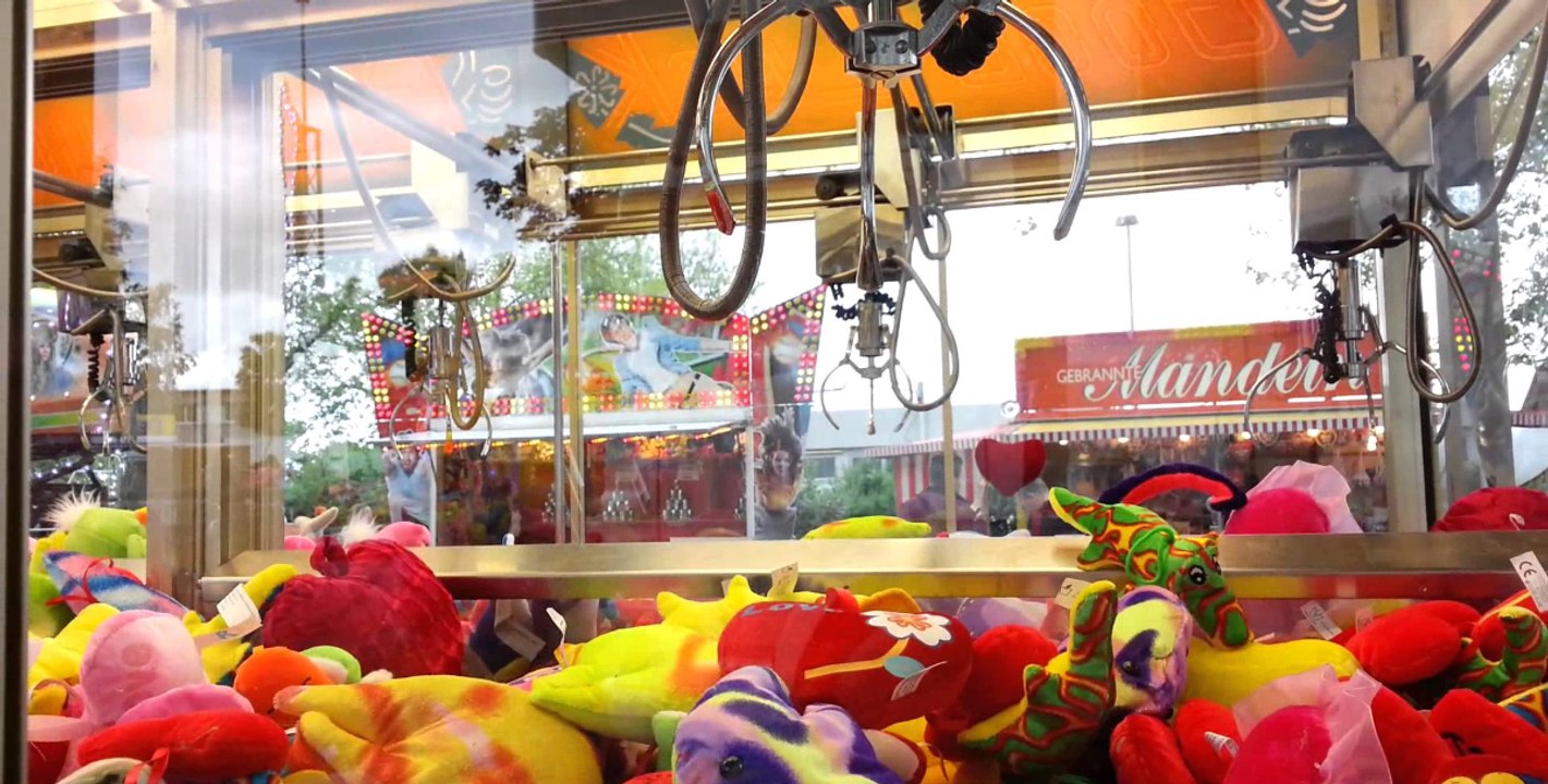 Verarsche aufgedeckt: Deshalb gewinnst du niemals an diesem Automaten!