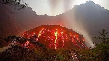Volcan Kelud : une éruption massive entendue à 200 kilomètres à la ronde